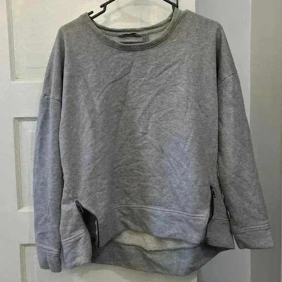 athleta grey pullover sweatshirt‎ with zipper accents - Picture 2 of 6